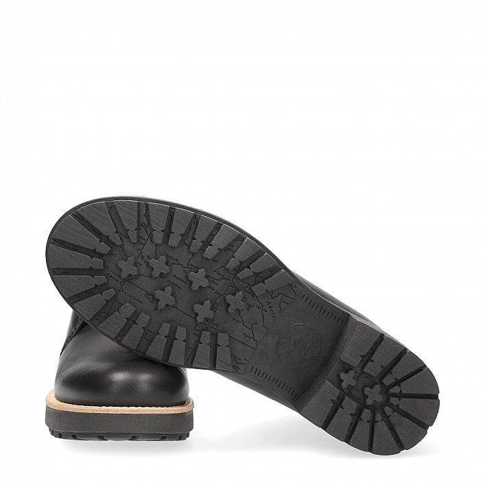 Bota Panama Black Napa, Flat women's ANKLE Boot  WATERPROOF Black Napa Leather.