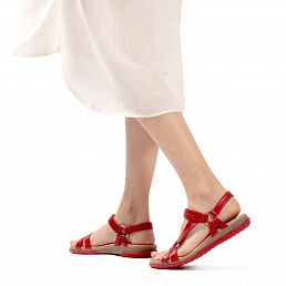 Caribel Red Pull-Up, Flat woman's sandals