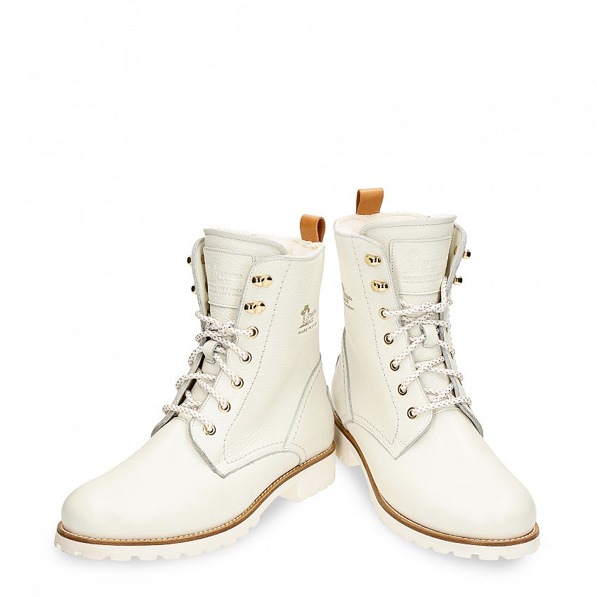 Fara Igloo Trav White Napa, Flat women's Boot  WATERPROOF White Napa Leather.
