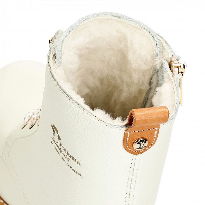 Fara Igloo Trav White Napa, Flat women's Boot with Removable anatomical insole.