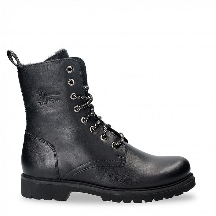 Frisia Igloo Black Napa, Leather boots with sheepskin lining
