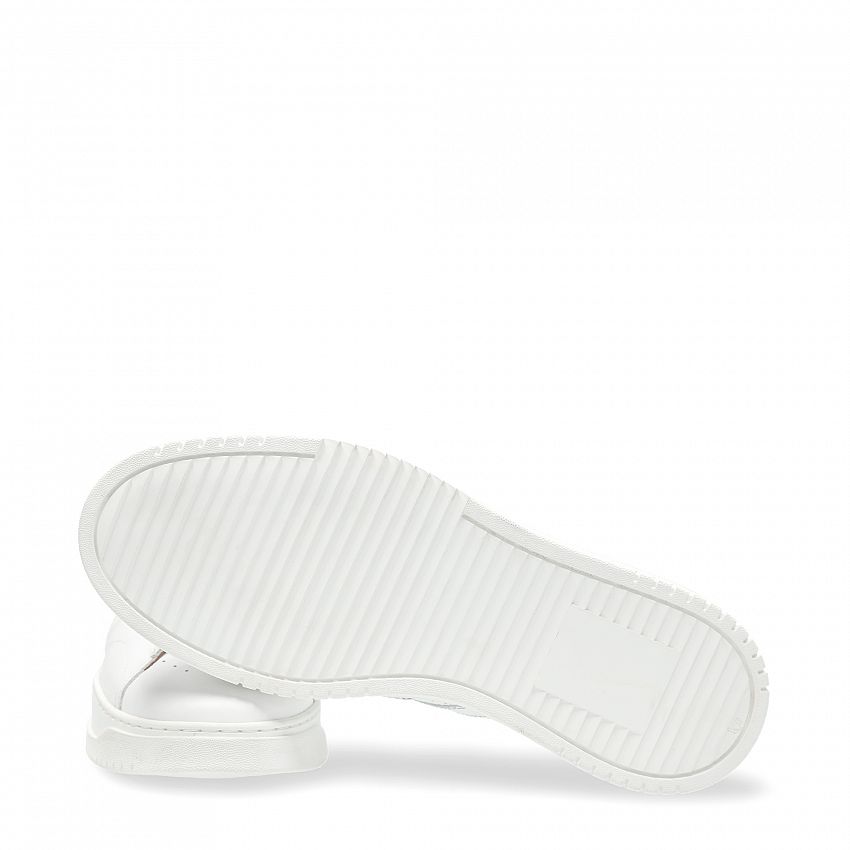 Game White Napa, Flat men's Shoe with Lace-up Closure.