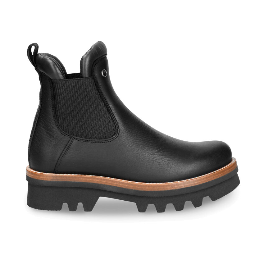Macao Black Napa Grass, Chelsea boots in black with leather lining