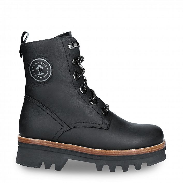 Mooly Igloo Black Napa Grass, Leather boots with sheepskin lining
