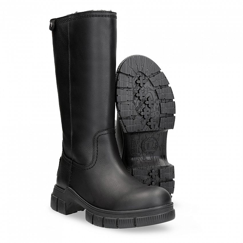 Nely Igloo Black Napa Grass, Flat women's Boot  WATERPROOF Black Oiled Napa Leather.