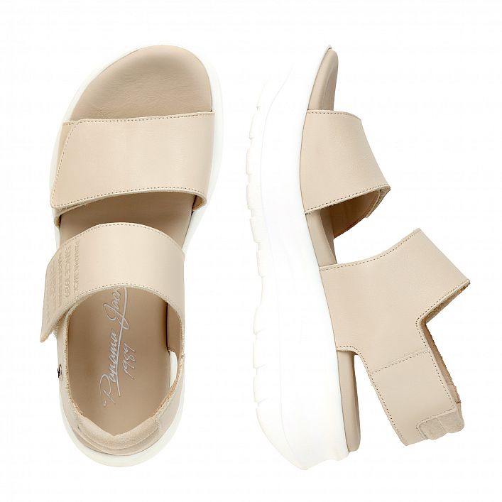 Noah Raw Napa, Flat woman's sandals with Leather lining.
