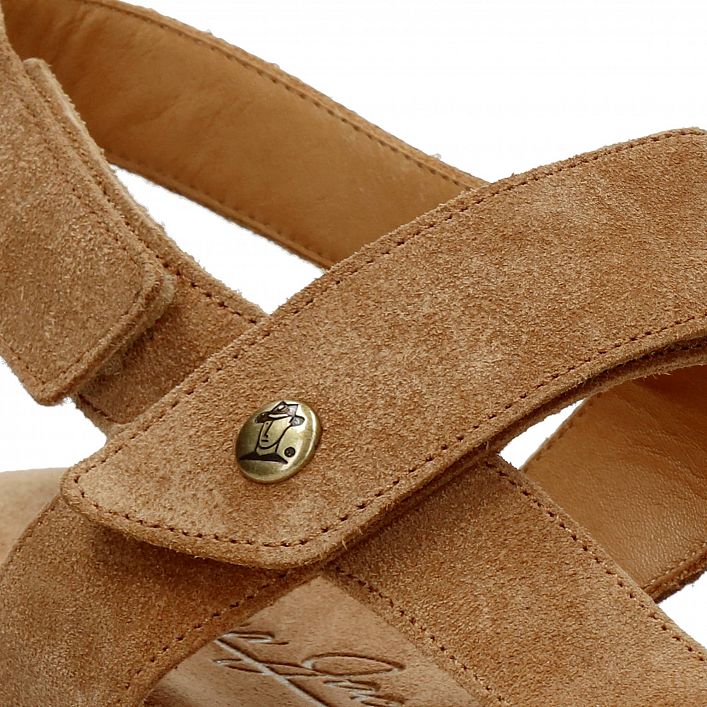 Noor Cuero Velour, Flat woman's sandals with Flexible and durable Polyurethane sole.