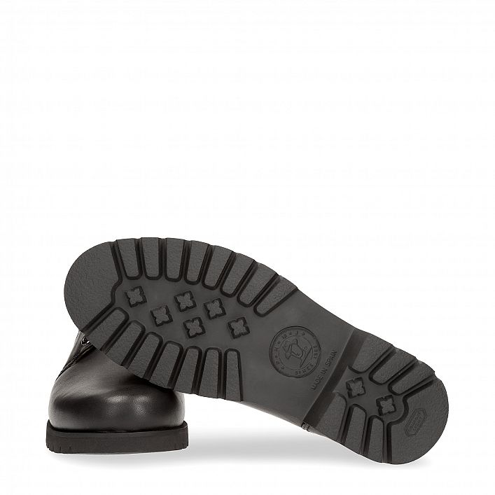 Panama 02 Light Black Napa, Flat men's Shoe Made in Spain