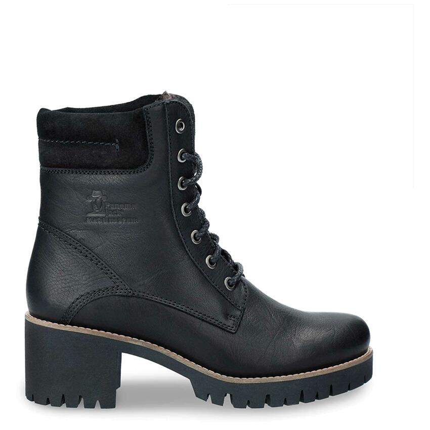 Phoebe Black Napa, Black leather boot with leather lining
