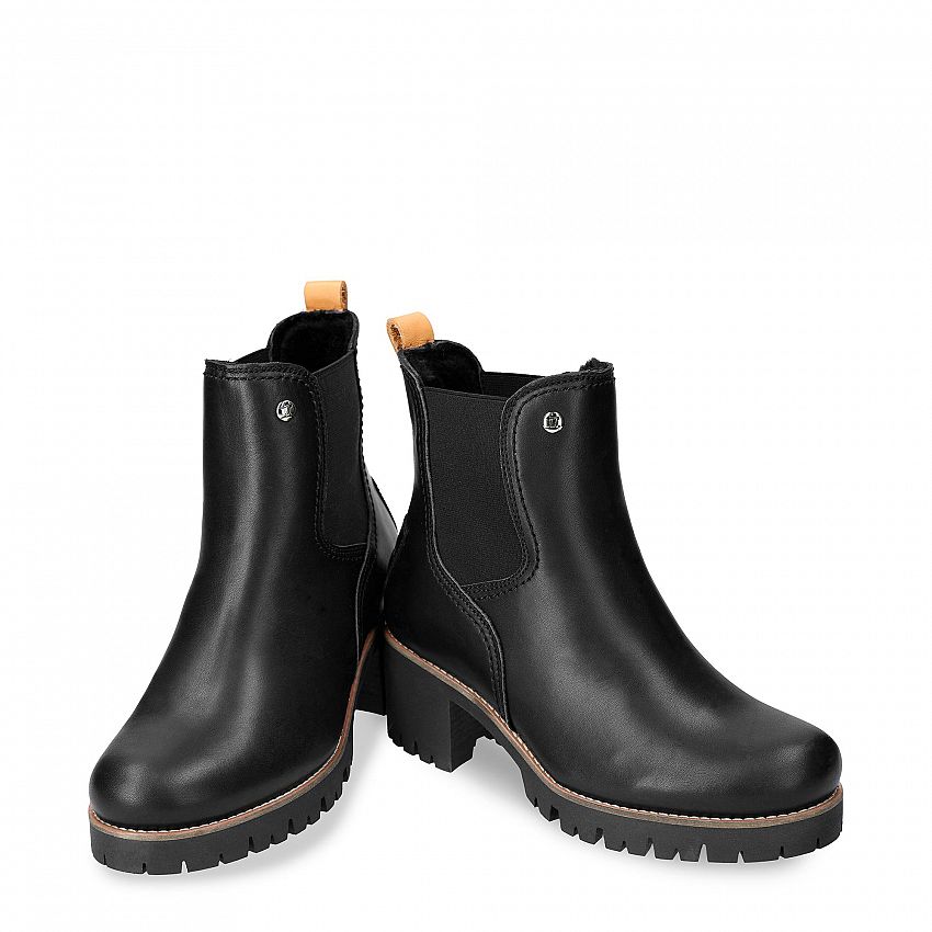 Pia Igloo Travelling Black Napa, Women's ankle boot with heel  WATERPROOF Black Napa Leather.