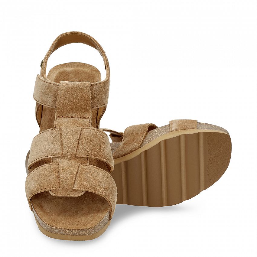 Rania Cuero Velour, Wedge sandals  Natural suede.