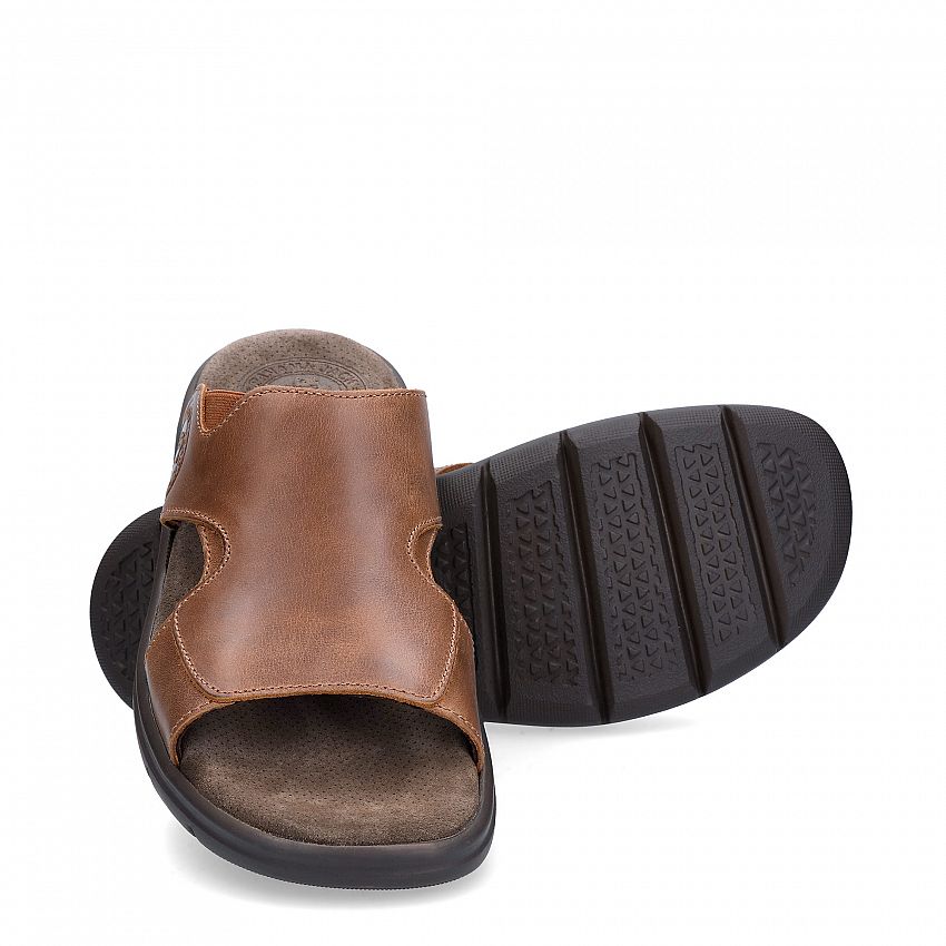Robin Basics Cuero Napa Grass, Men's sandals  Natural greased nappa leather.