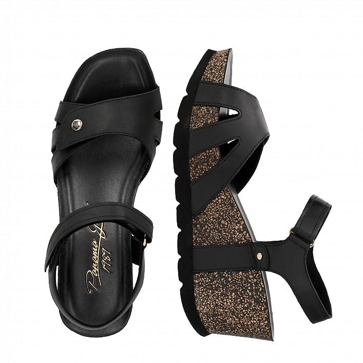 Romy Black Napa Grass, Wedge sandals with Leather lining.