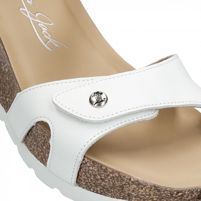 Ruth White Napa, Wedge sandals with Anatomical insole.