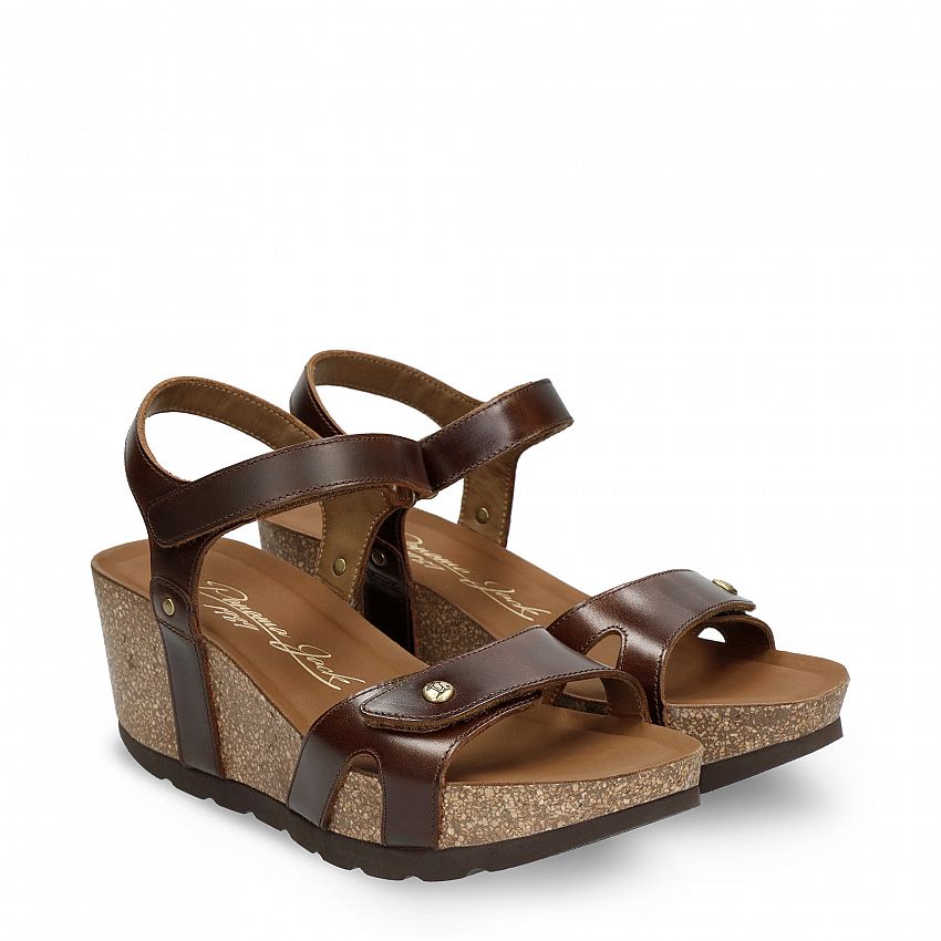 Ruth Cuero Pull-Up, Wedge sandals with Velcro Closure.
