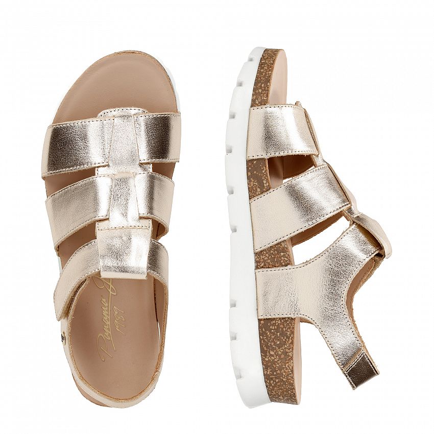 Sammy Shine Gold Napa, Flat woman's sandals with Leather lining.