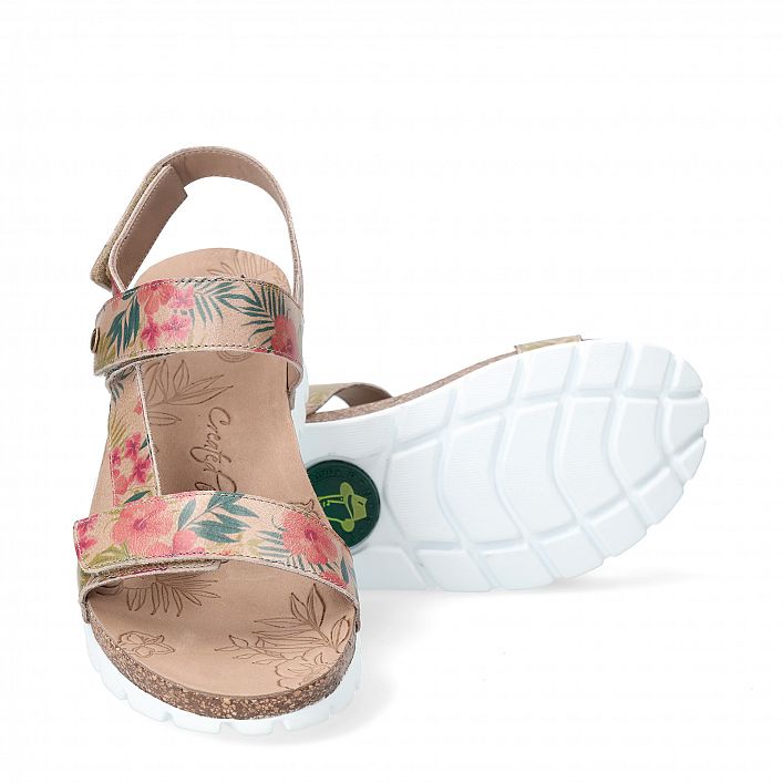 Selma Tropical Beige Napa, Flat woman's sandals with Velcro Closure.