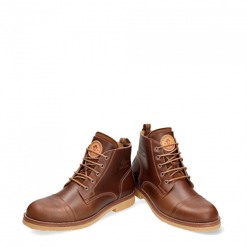 Slot Igloo Camel Pull-Up, Flat men's ANKLE Boot  Camel Leather Pull-Up.