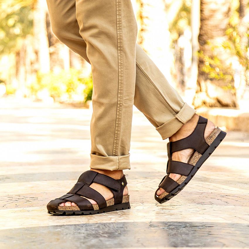 Stanley Brown Napa Grass, Men's sandals with Velcro Closure.