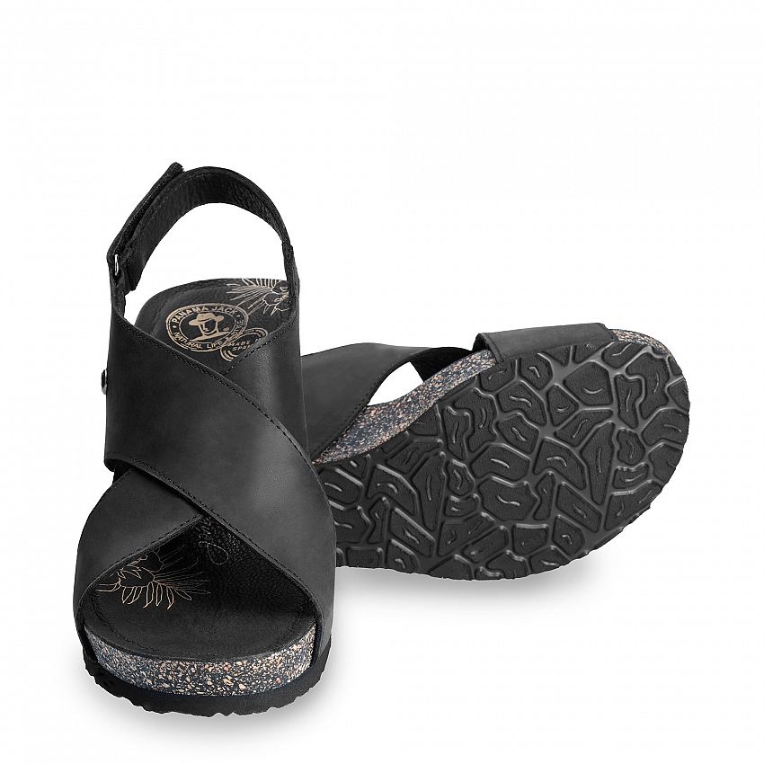 Valeska Basics Black Napa Grass, Wedge sandals with Velcro Closure.