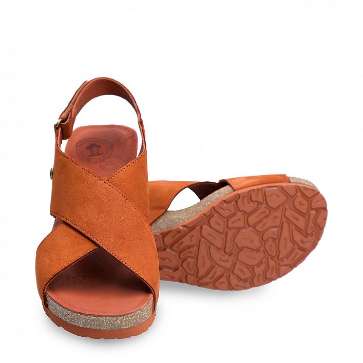 Valeska Basics Terracotta Nobuck, Wedge sandals with Velcro Closure.