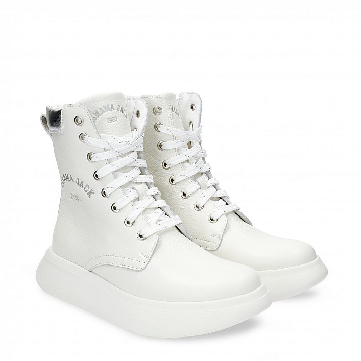 Yuca White Napa, Flat women's Boot  WATERPROOF White Napa Leather.