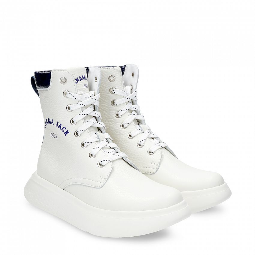 Yuca White Napa, Flat women's Boot  WATERPROOF White Napa Leather.